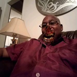 Meet your Posher, Bruce